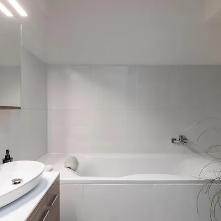 Couple-Inn 2 Quality Hot Tab Suite Selanik Dış mekan fotoğraf