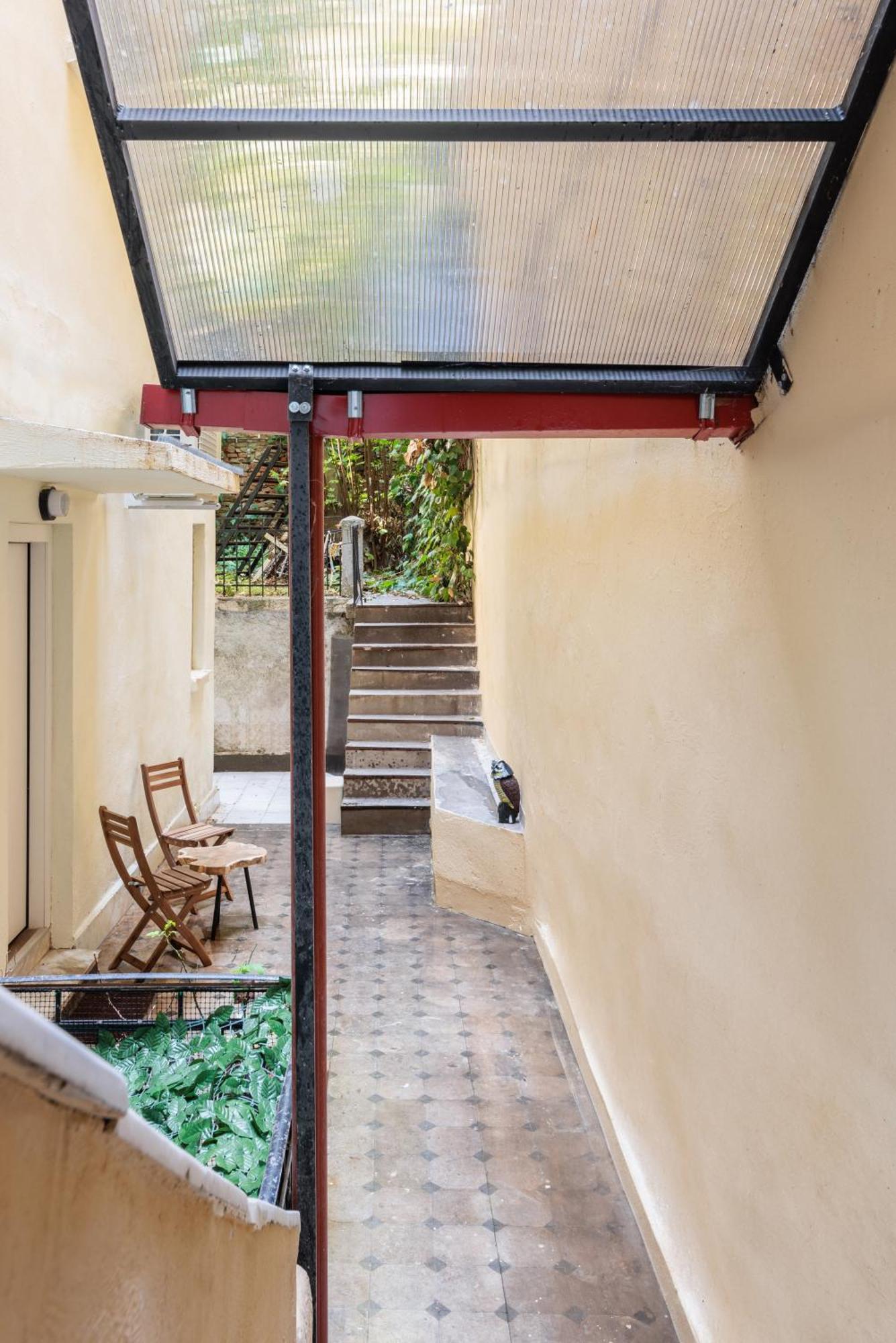Couple-inn 2 Quality Hot Tab Apartment *
